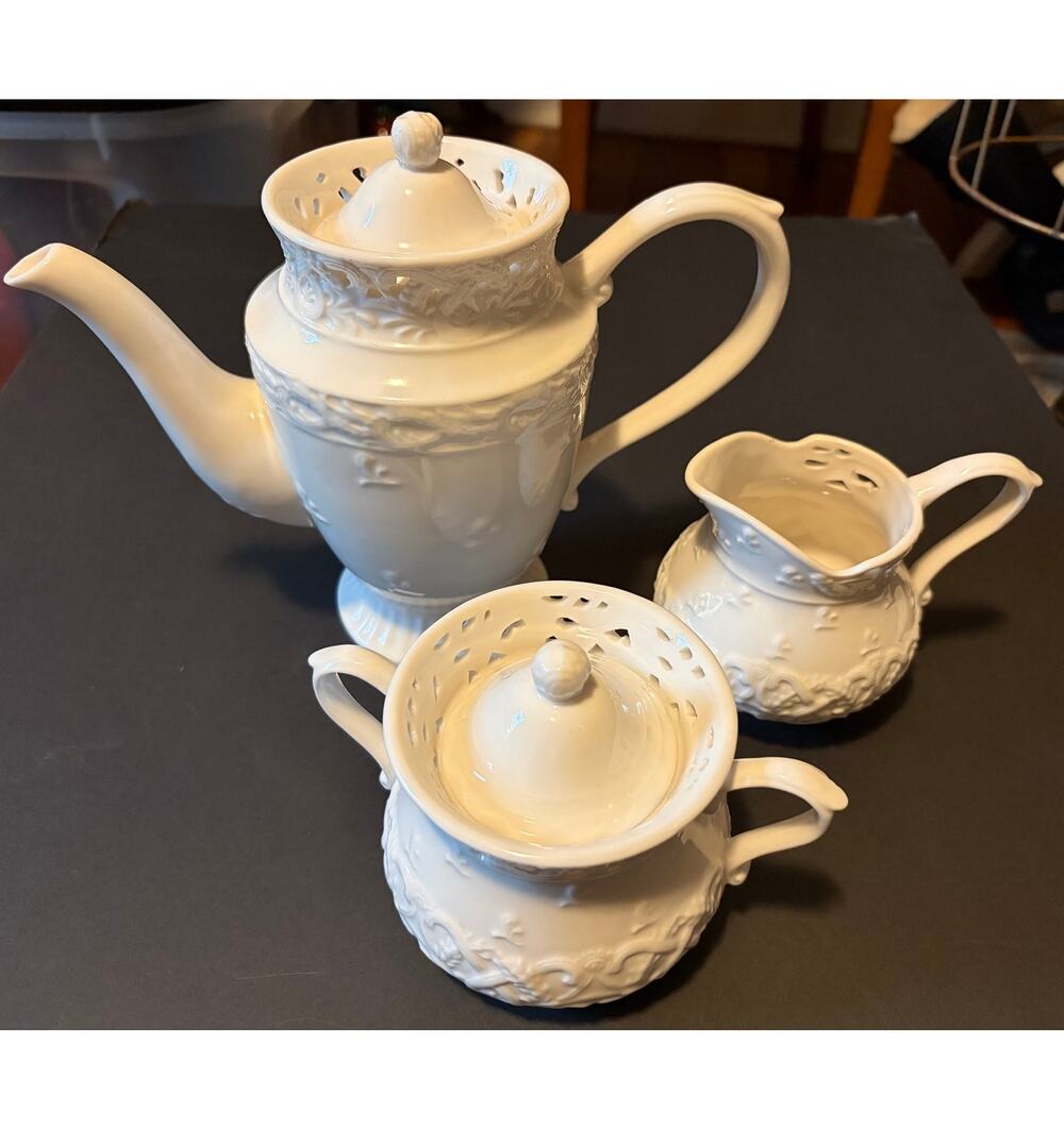 Grace's Teaware White Heirloom Tea Set Teapot, Creamer, Lidded Sugar Bowl, 3pcs.